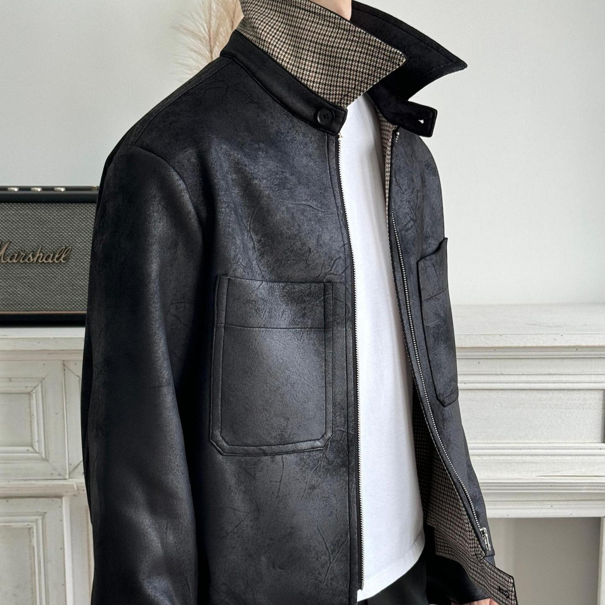 Veste homme en similicuir noir, coupe courte et ample