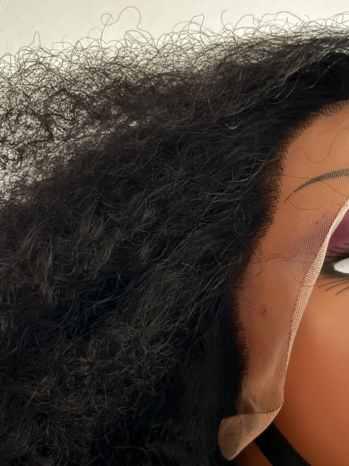 AFRO QUEEN | Perruque afro kinky curly 18 pouces noir 1B